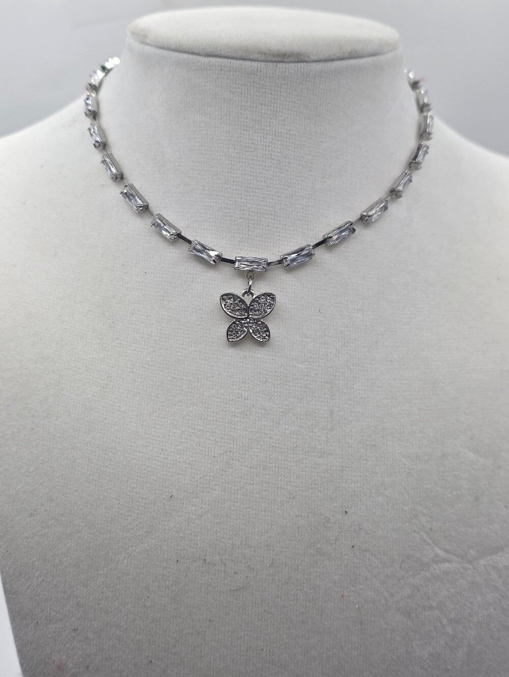 Silver Tone Rhinestone Baguette Choker Necklace Pavé Butterfly Pendant 12-15 In